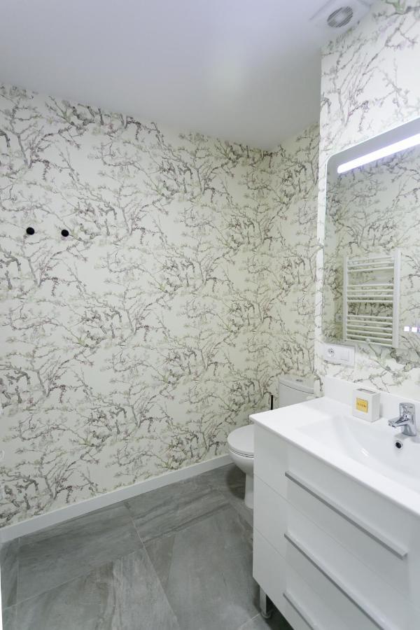 Lujoso Apartamento Con Piscina Compartida 1 Séville Extérieur photo